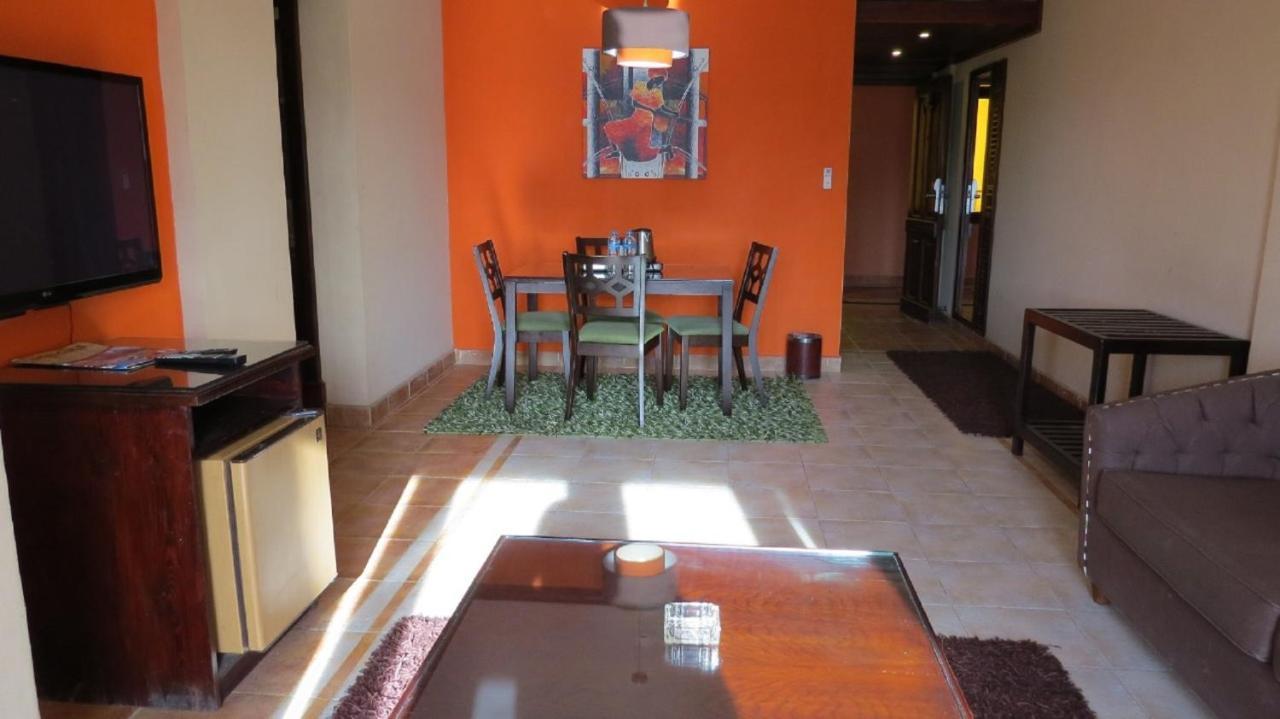 Africana Hotel & Spa Qaryat Shakush Exteriör bild