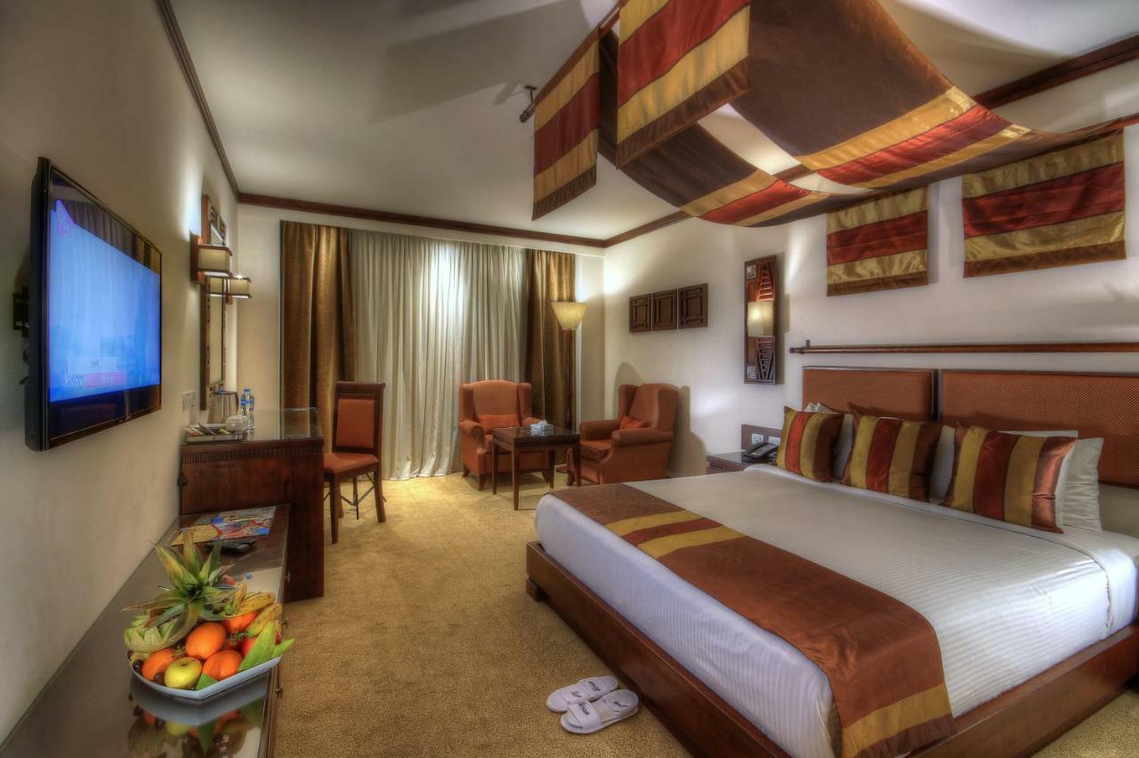 Africana Hotel & Spa Qaryat Shakush Exteriör bild