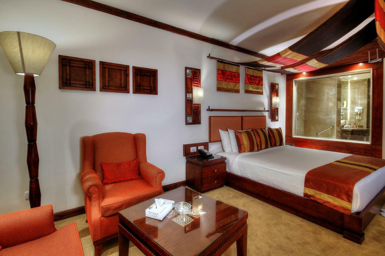 Africana Hotel & Spa Qaryat Shakush Exteriör bild