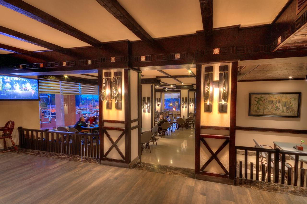 Africana Hotel & Spa Qaryat Shakush Exteriör bild